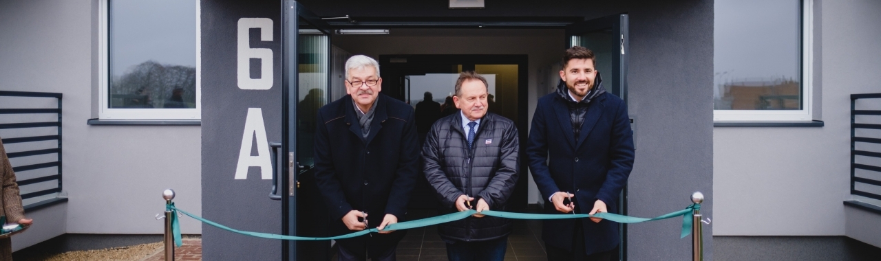 W Lublińcu lokatorzy odebrali klucze do nowych mieszkań