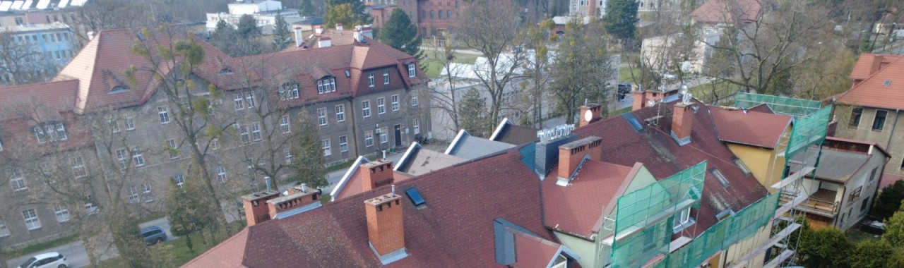 ul. Grunwaldzka 19 w Lublińcu - remont pokrycia dachowego